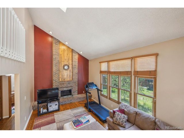 5103 S Laredo Way, Centennial, CO 80015