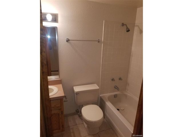 5103 S Laredo Way, Centennial, CO 80015