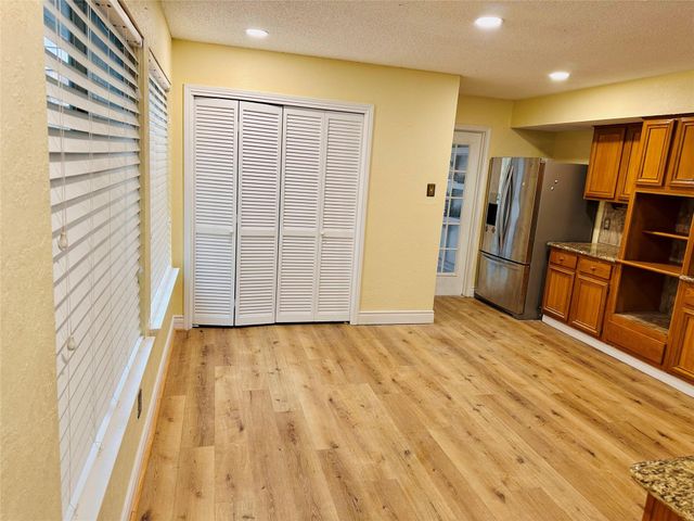 3230 Meadway Drive, Houston, TX 77082