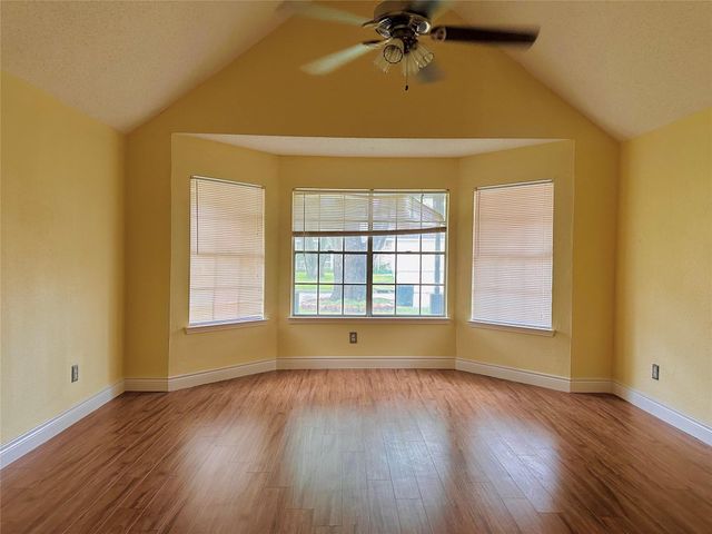 3230 Meadway Drive, Houston, TX 77082