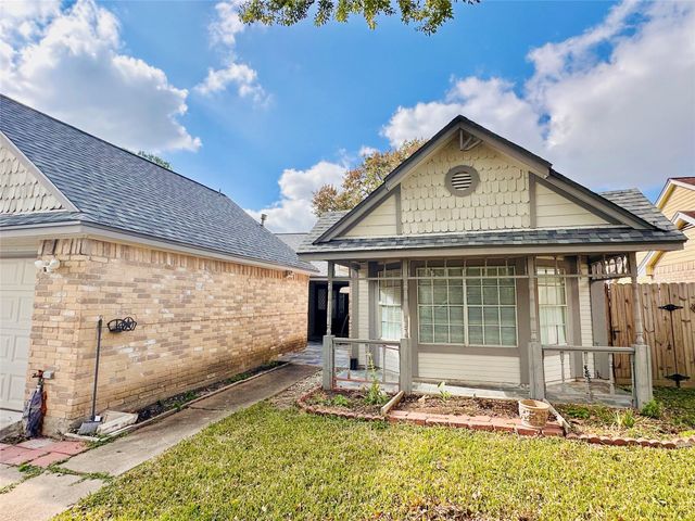 3230 Meadway Drive, Houston, TX 77082