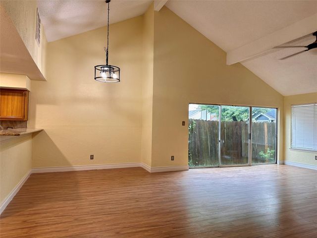 3230 Meadway Drive, Houston, TX 77082