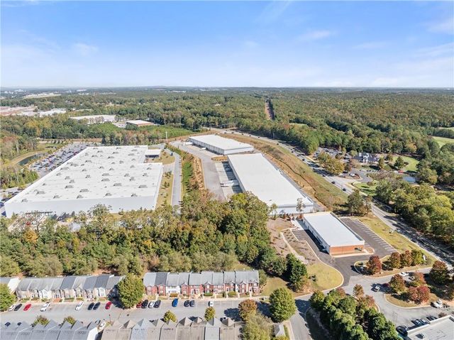 2708 Valley Green Drive, Gainesville, GA 30504