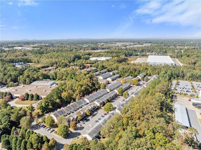 2708 Valley Green Drive, Gainesville, GA 30504