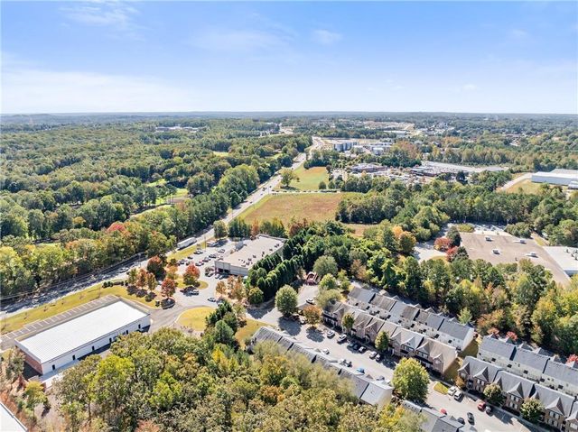 2708 Valley Green Drive, Gainesville, GA 30504