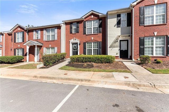 2708 Valley Green Drive, Gainesville, GA 30504