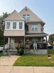 37 New King Street, Enfield, CT 06082