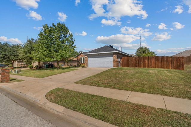 1608 Morin Drive, Denton, TX 76207