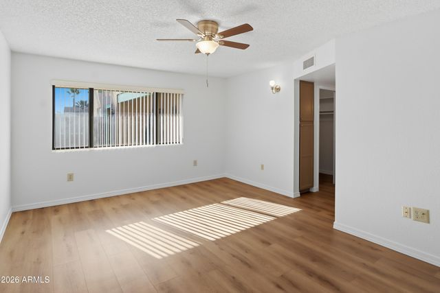 20402 N SONNET Drive, Sun City West, AZ 85375