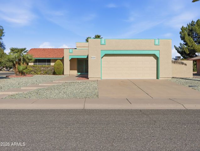20402 N SONNET Drive, Sun City West, AZ 85375