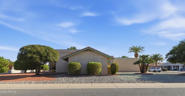 20402 N SONNET Drive, Sun City West, AZ 85375