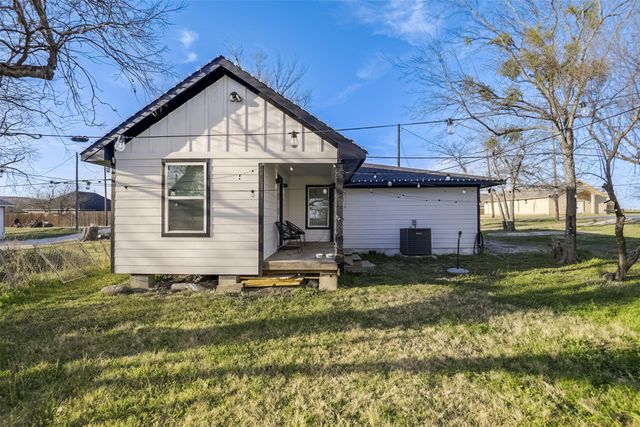 602 Ferris Road, Ferris, TX 75125