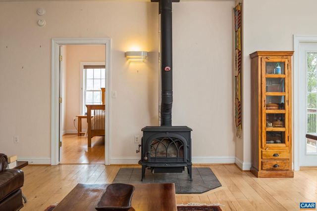 431 BEAR RUN RD, Stanardsville, VA 22973