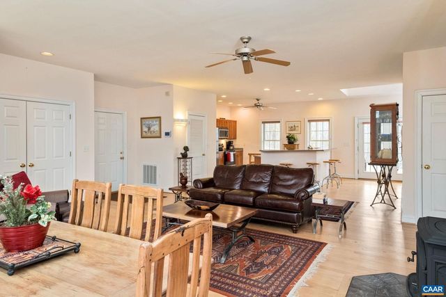 431 BEAR RUN RD, Stanardsville, VA 22973