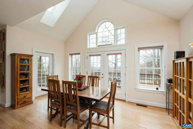 431 BEAR RUN RD, Stanardsville, VA 22973