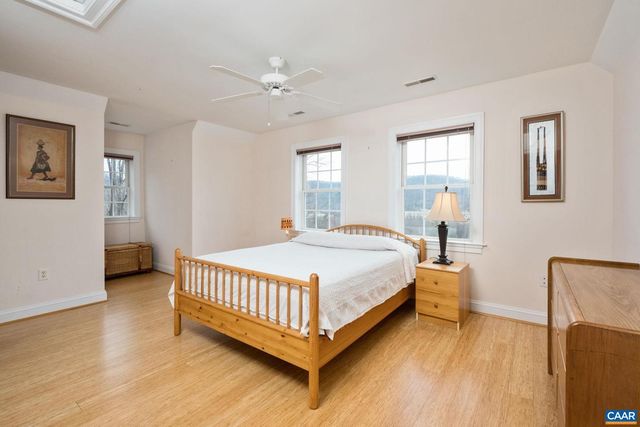 431 BEAR RUN RD, Stanardsville, VA 22973