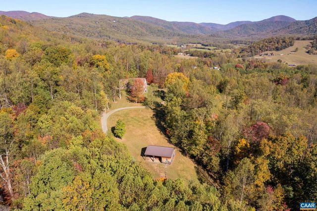 431 BEAR RUN RD, Stanardsville, VA 22973