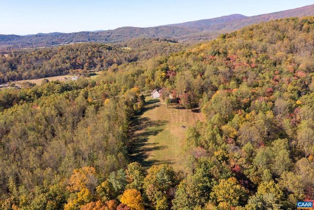431 BEAR RUN RD, Stanardsville, VA 22973
