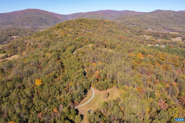 431 BEAR RUN RD, Stanardsville, VA 22973