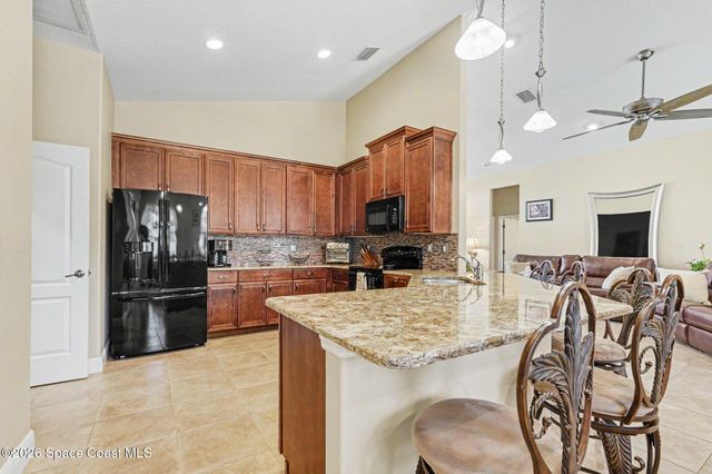 110 Via Catalano Court NE, Palm Bay, FL 32907