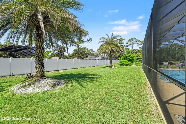 110 Via Catalano Court NE, Palm Bay, FL 32907
