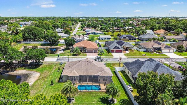 110 Via Catalano Court NE, Palm Bay, FL 32907