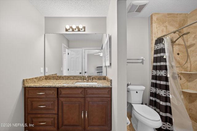 4398 CARRIAGE CROSSING Drive, Jacksonville, FL 32258