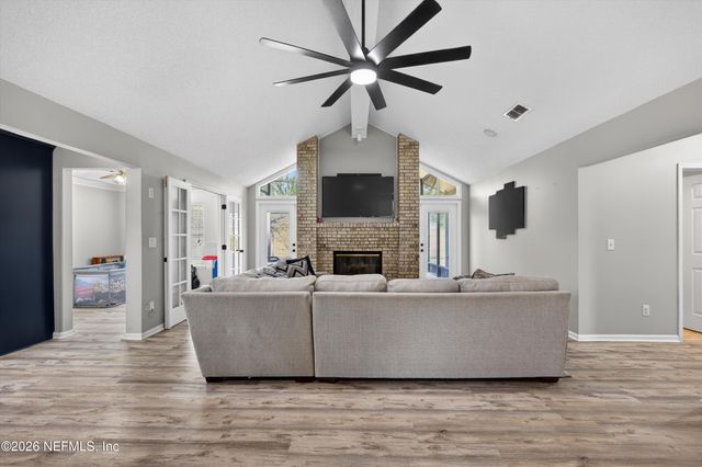 4398 CARRIAGE CROSSING Drive, Jacksonville, FL 32258