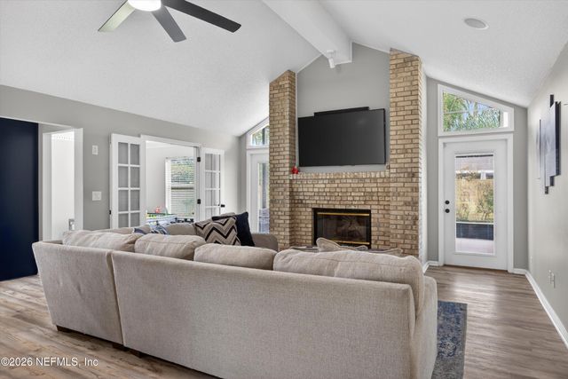 4398 CARRIAGE CROSSING Drive, Jacksonville, FL 32258