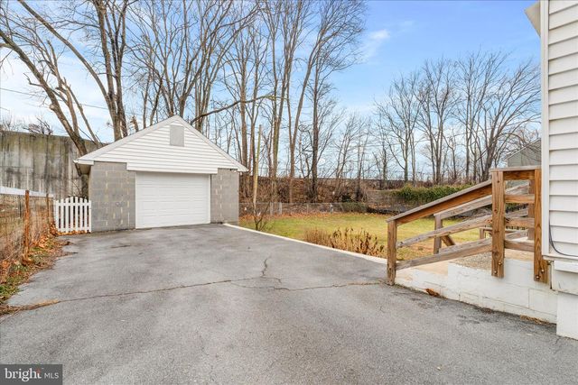 421 E WASHINGTON ST, Hagerstown, MD 21740