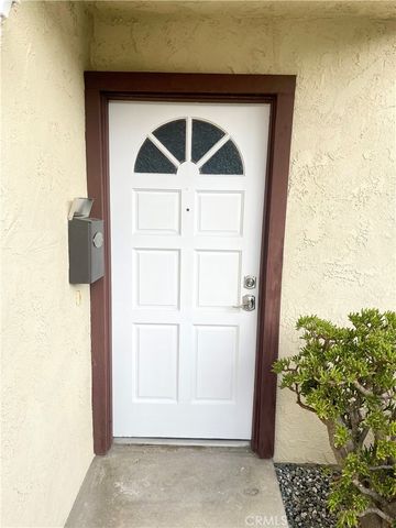 3963 Pennsylvania Avenue, La Crescenta, CA 91214