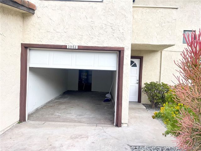 3963 Pennsylvania Avenue, La Crescenta, CA 91214