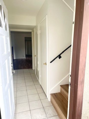 3963 Pennsylvania Avenue, La Crescenta, CA 91214
