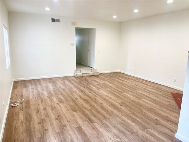 3963 Pennsylvania Avenue, La Crescenta, CA 91214