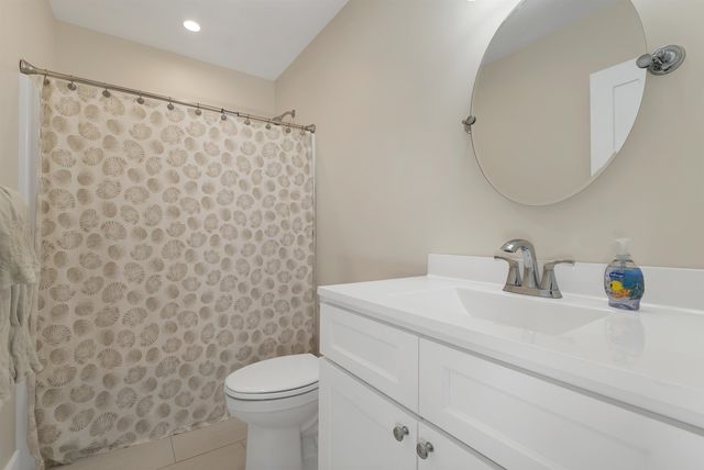 630 Belknap Mountain Road, Gilford, NH 03249