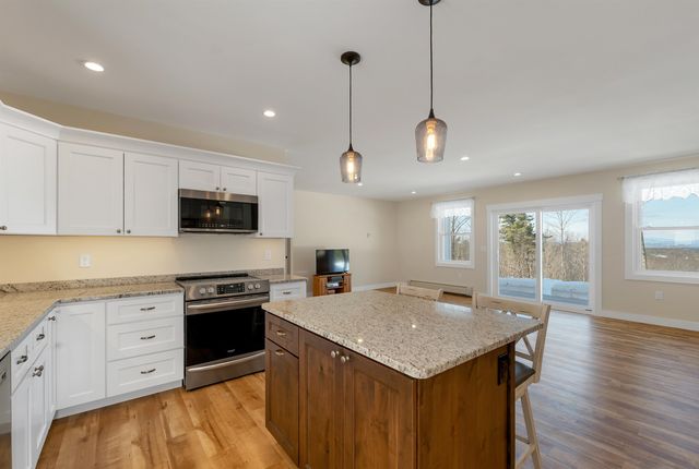 630 Belknap Mountain Road, Gilford, NH 03249