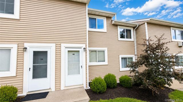 5 Fishkill Glen Drive B, Fishkill, NY 12524