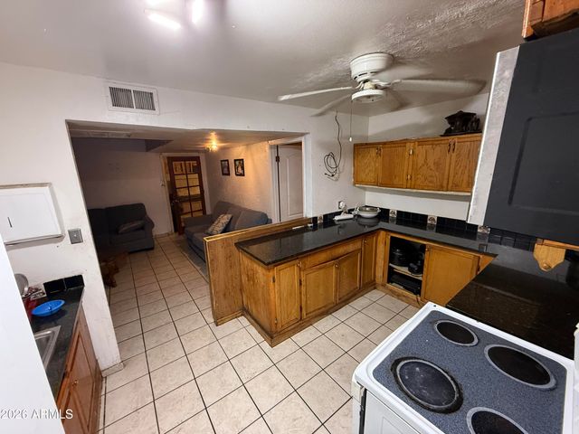 5312 W EDGEMONT Avenue, Phoenix, AZ 85035