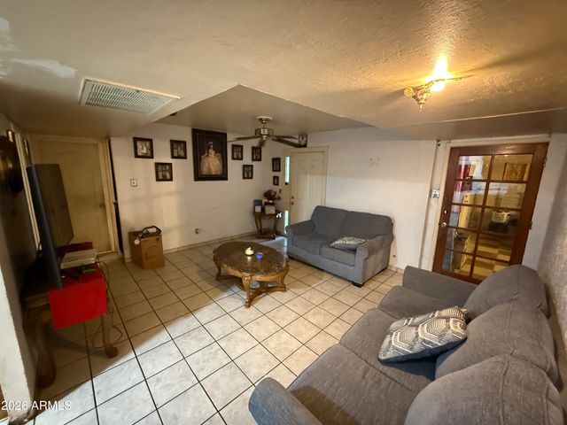 5312 W EDGEMONT Avenue, Phoenix, AZ 85035