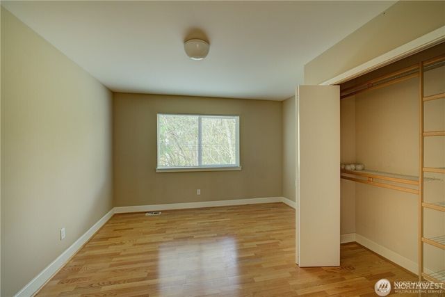 9425 110th Place NE, Kirkland, WA 98033