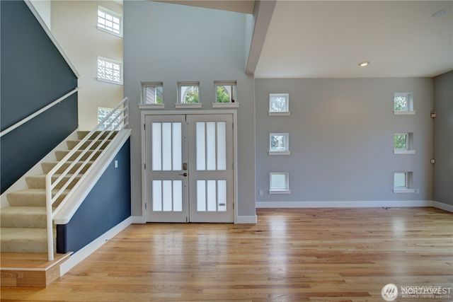 9425 110th Place NE, Kirkland, WA 98033