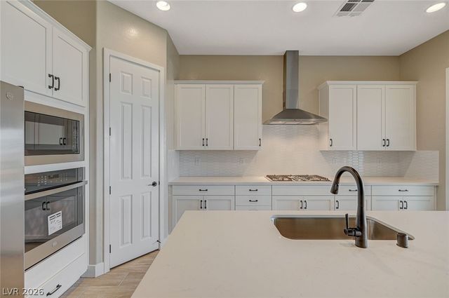 7460 Hadnot Street, Las Vegas, NV 89166