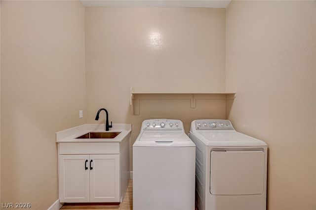 7460 Hadnot Street, Las Vegas, NV 89166