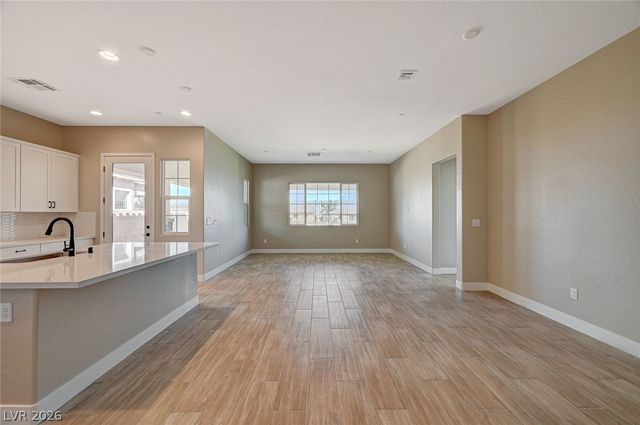 7460 Hadnot Street, Las Vegas, NV 89166