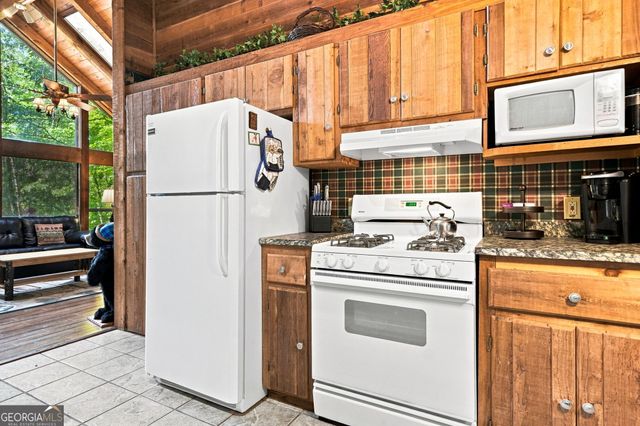 219 Nantahala Drive, Blue Ridge, GA 30513