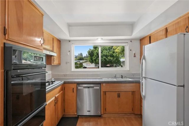18618 Celtic Street, Porter Ranch, CA 91326