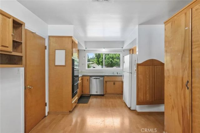 18618 Celtic Street, Porter Ranch, CA 91326