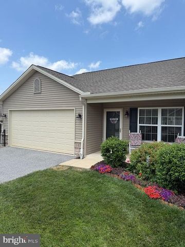 103 SADDLEBRED DR #139, Red Lion, PA 17356