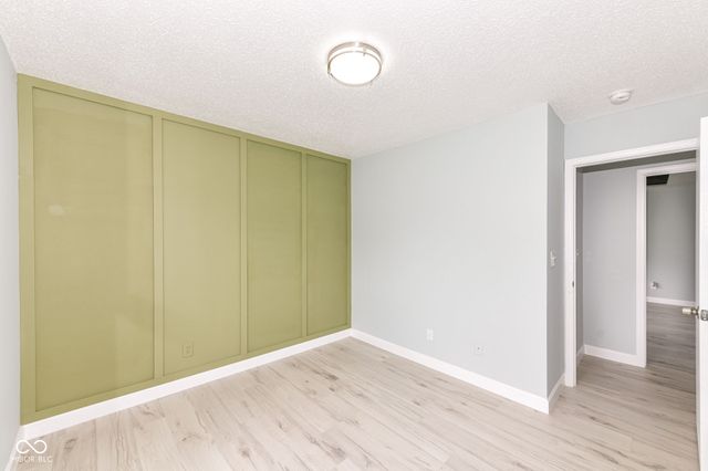 652 Meadows Edge Lane, Indianapolis, IN 46217