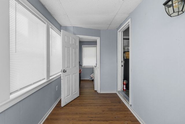 7 Woodwards Ln, Taunton, MA 02780